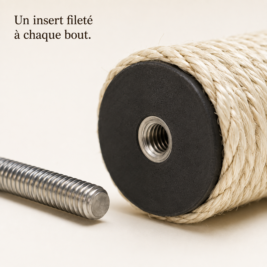 Insert fileté M8 à l'extrémité du poteau et sa tige en acier