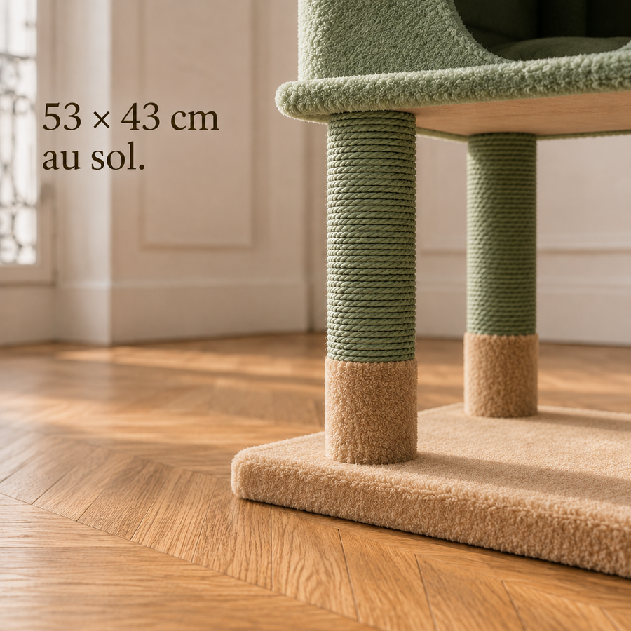 Base large de l'arbre à chat 184 cm vert posée sur le parquet